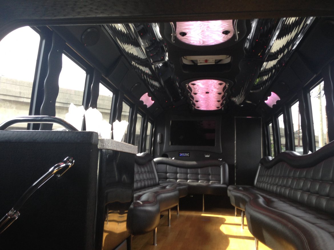 Photo of Limo Bus for sale: 2011 Ford F-550 Limousine Bus by Tiffany Coachworks