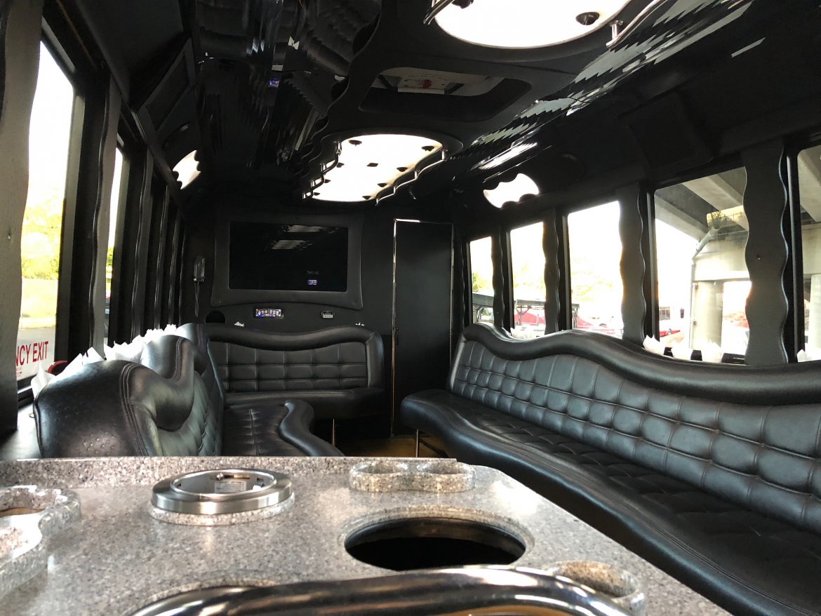 Photo of Limo Bus for sale: 2011 Ford F-550 Limousine Bus by Tiffany Coachworks