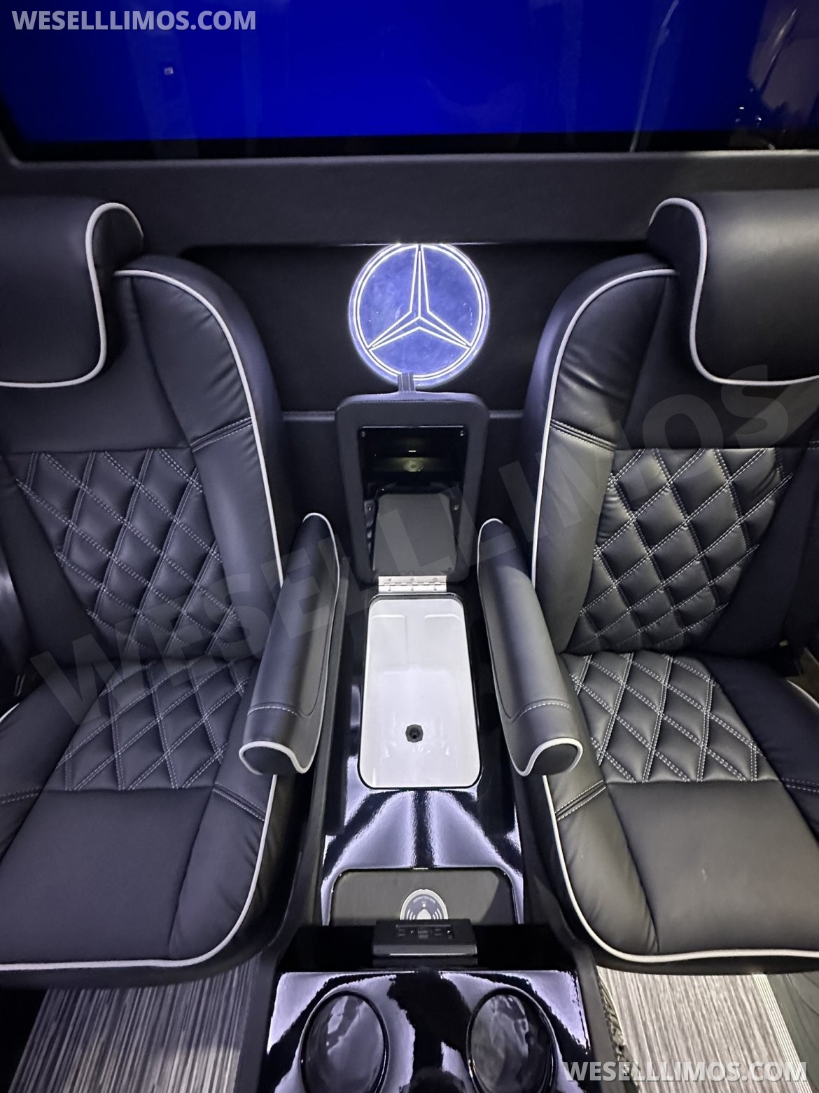 2025 LimoLand  Mercedes-Benz Sprinter  Sprinter - Photo 4