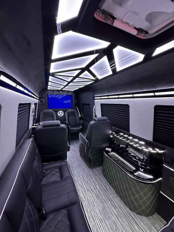 2024 LimoLand  Mercedes-Benz Sprinter  Sprinter