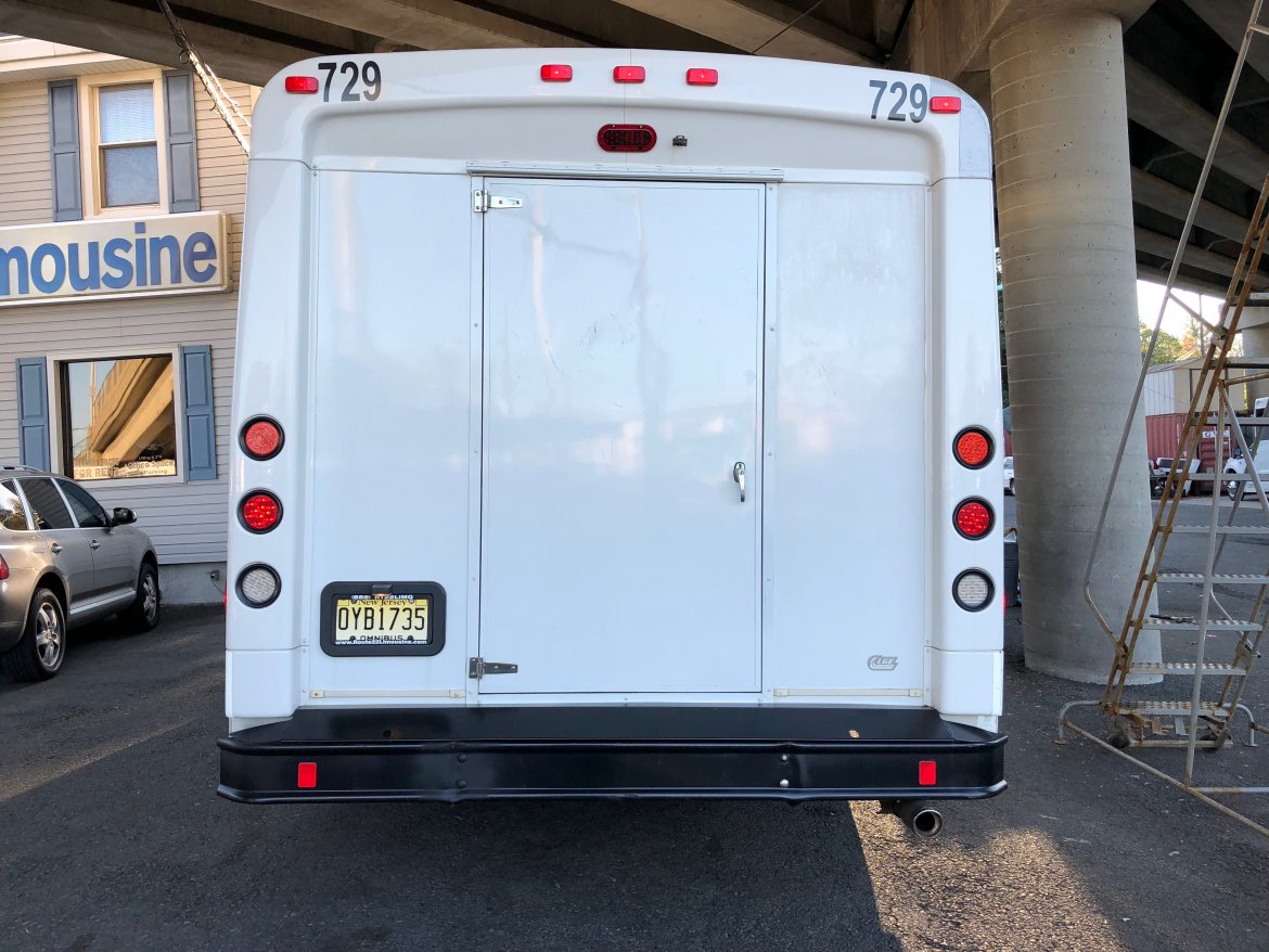 Photo of Limo Bus for sale: 2012 Ford E-450 Mini Limo Bus by LGE Coachworks