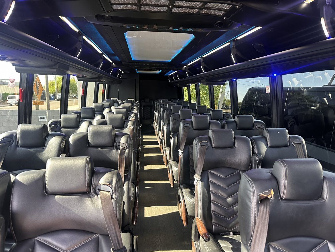 Executive Shuttle for Sale in Phoenix, AZ - Photo 5