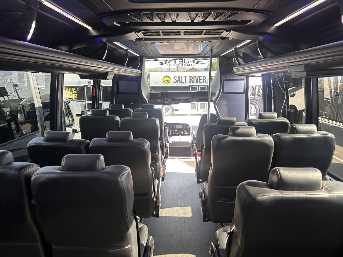 Executive Shuttle for Sale in Phoenix, AZ - Photo 7
