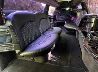 2013 Chevrolet Suburban Limousine Limousine for Sale in Tampa, FL - Photo 2