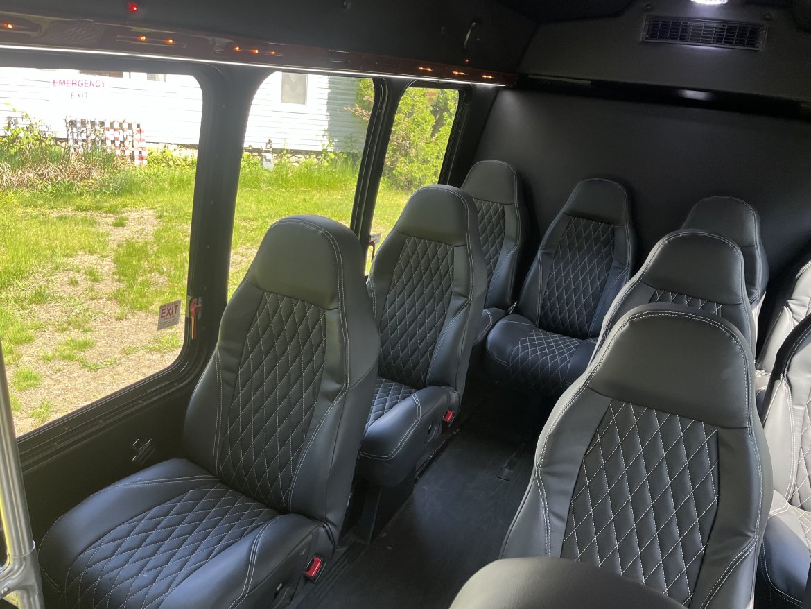 Shuttle Bus for Sale in Hanson, MA - Photo 7