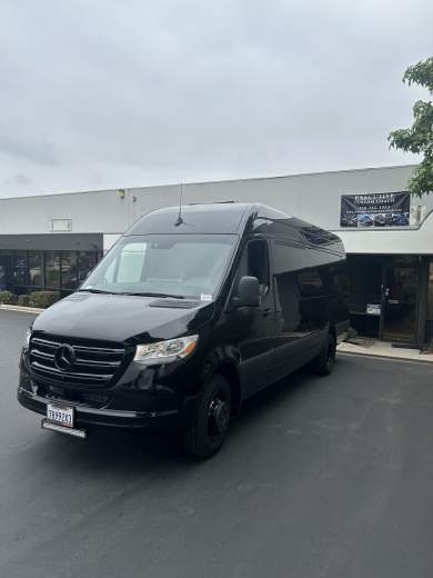 2024 Executive Custom Coach  Mercedes-Benz 3500XD sprinter  Sprinter