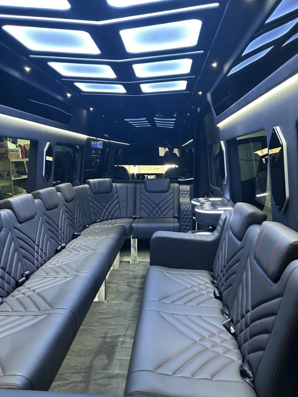 2024 Executive Custom Coach  Mercedes-Benz 3500XD sprinter  Sprinter