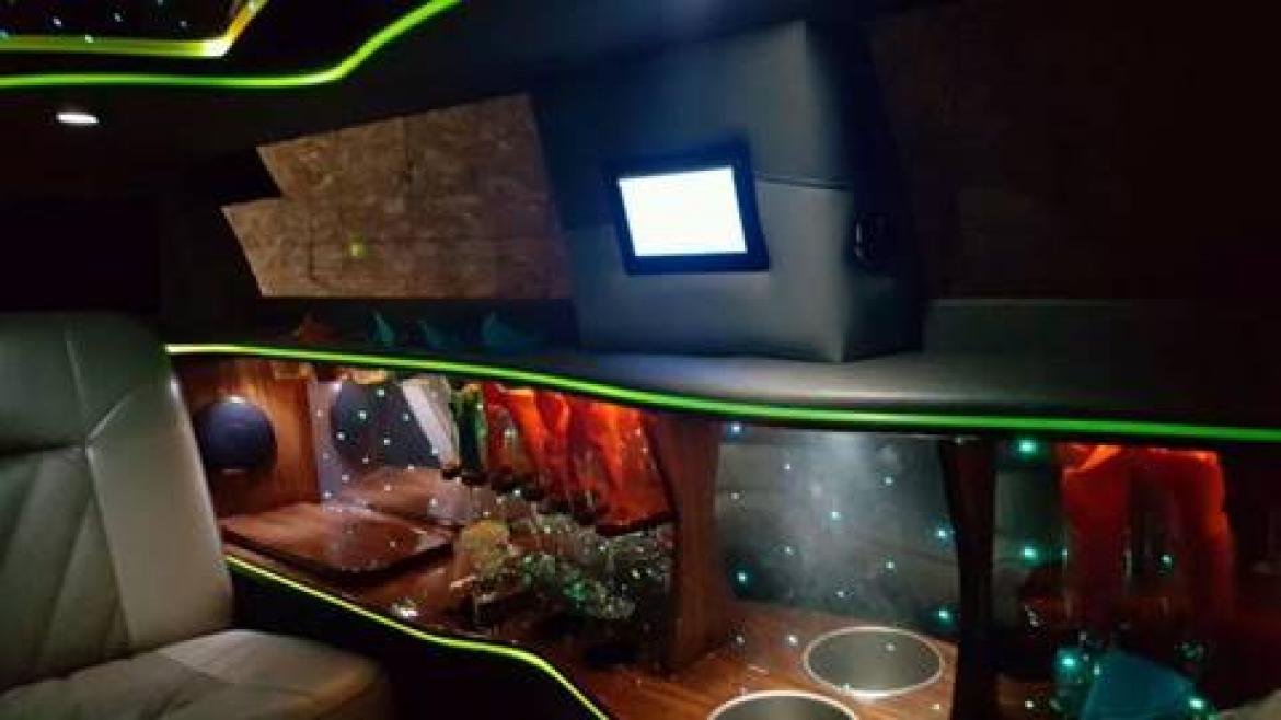 Photo of Limousine for sale: 2008 Chrysler 300 140" by Imperial