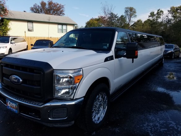 2012 Ford F-250 SUV Stretch for Sale in FAIRLESS HILLS, PA - Photo 3