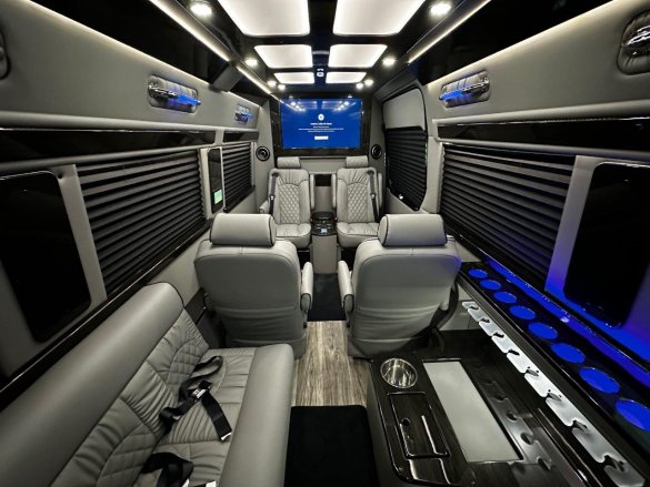 2022 Midwest Automotive Designs Mercedes-Benz 3500 J-Club Business Class Sprinter