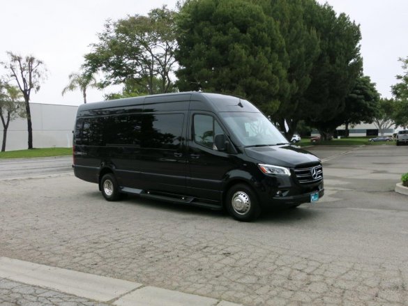 2022 Midwest Automotive Designs Mercedes-Benz 3500 J-Club Business Class Sprinter