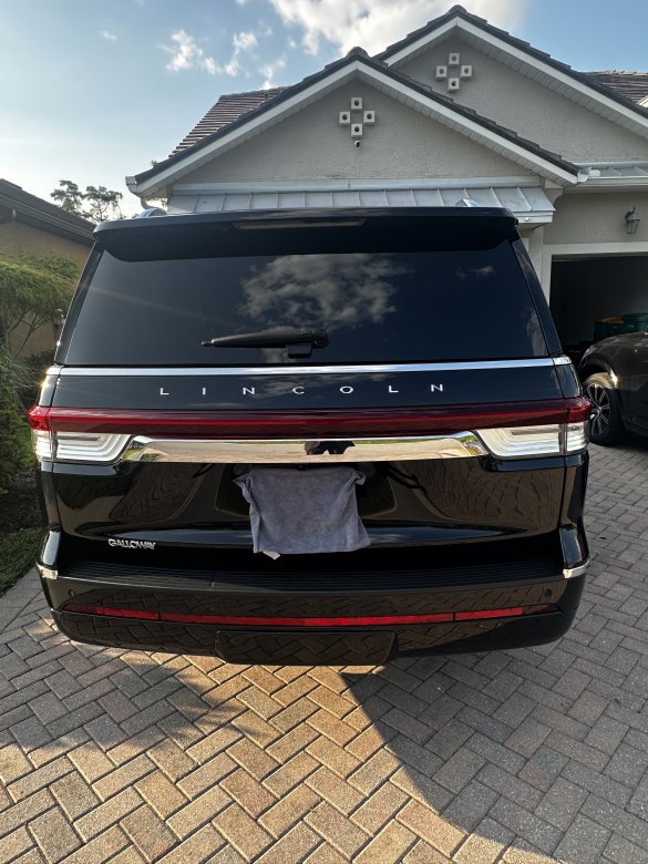 2023 Lincoln Navigator L Reserve SUV