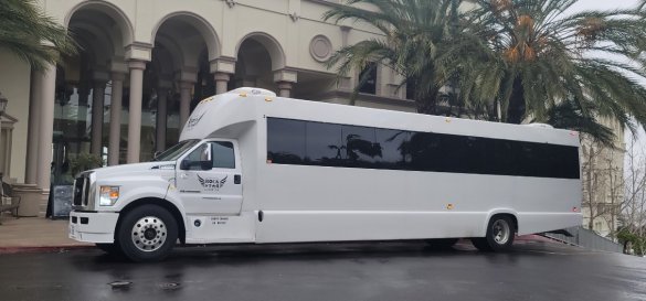 2016 tiffany party  ford f-650 limo bus