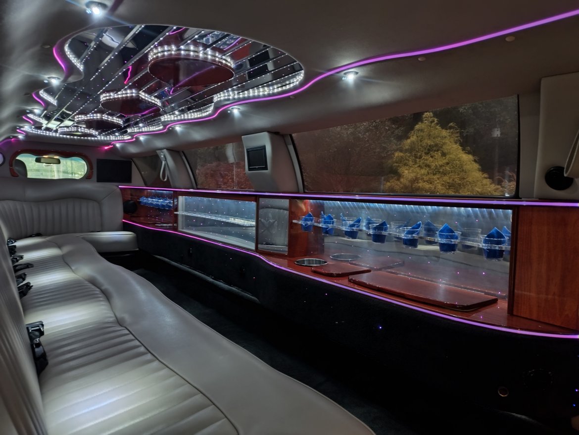 Limousine for Sale in Colonial Heights, VA - Photo 12