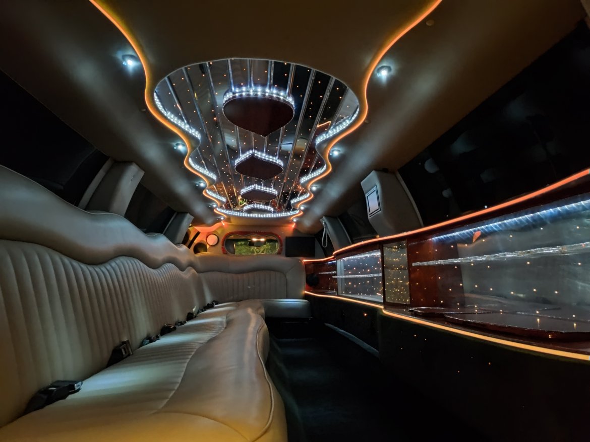 Limousine for Sale in Colonial Heights, VA - Photo 9