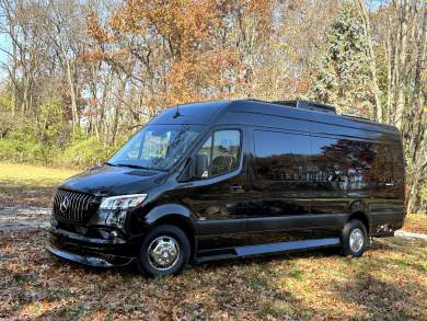 2025 Eco Revolution Limousine Auto Elite Mercedes-Benz Sprinter