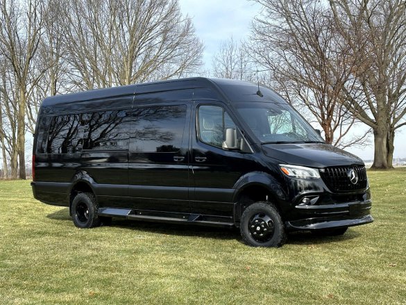 2024 Auto Elite Touring Coach Mercedes-Benz Sprinter