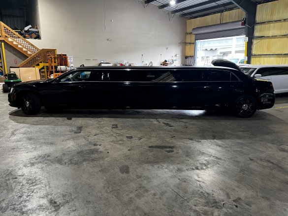 2017 Chrysler 300 Limousine for Sale in New Orleans, LA - Photo 2