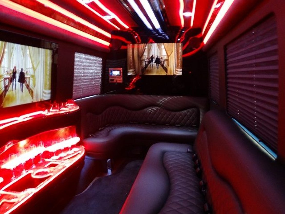 Photo of Sprinter for sale: 2015 Mercedes-Benz 170E 170&quot; by Specialty Custom, California