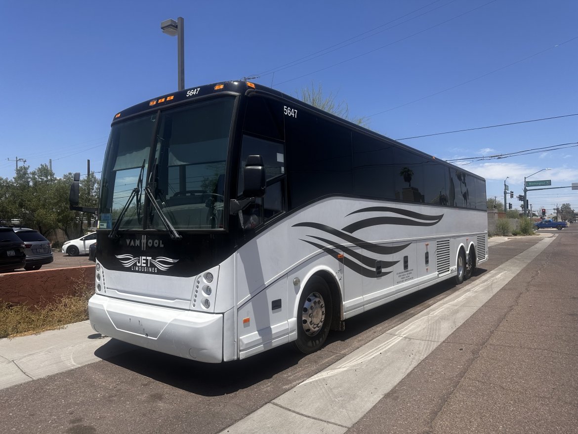 Motorcoach for sale: 2015 Van Hool CX45 45&quot; by Van Hool