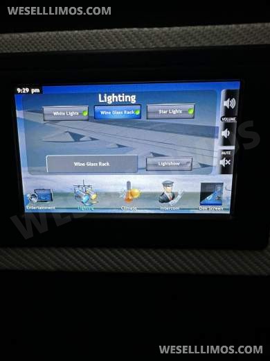 2012 Ford F550 Tiffany Limousine Bus. New Ford Crate Engine with 7,000 miles on it