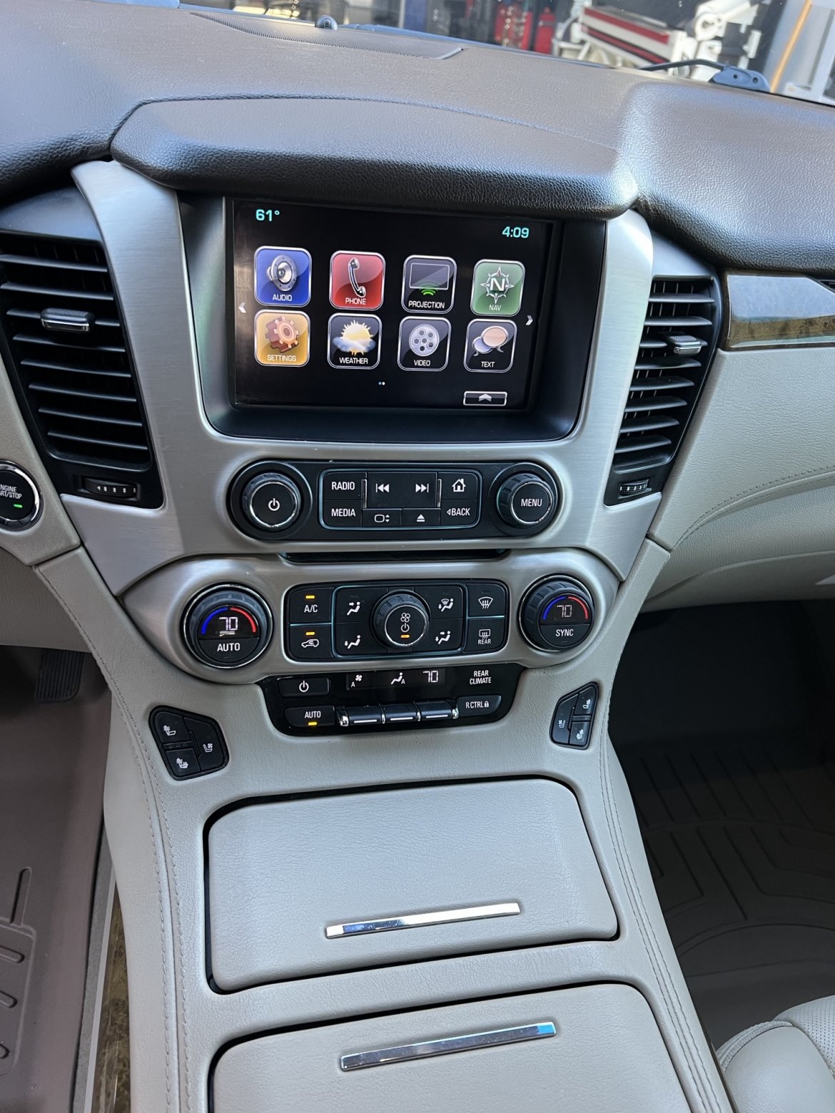 CEO SUV Mobile Office for Sale in Pueblo West, CO - Photo 8