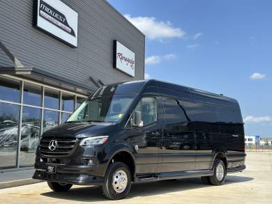 2025 OGV LUXURY Mercedes-Benz 10 Passenger Arched Partition - Rear Bathroom Sprinter