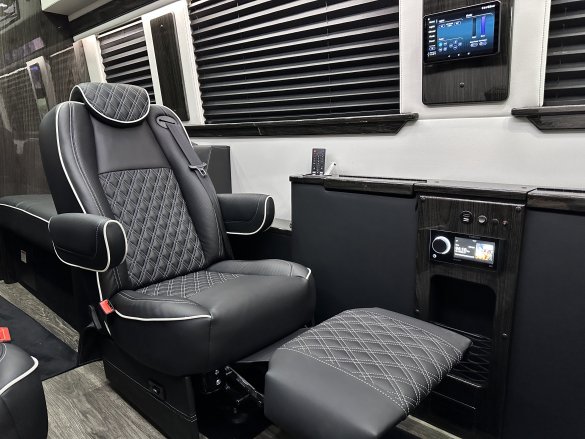 2025 OGV LUXURY Mercedes-Benz 10 Passenger Arched Partition - Rear Bathroom Sprinter