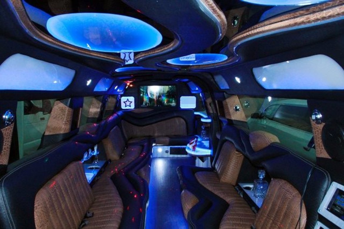 Photo of SUV Stretch for sale: 2015 Cadillac ESV 200" by Moonlight