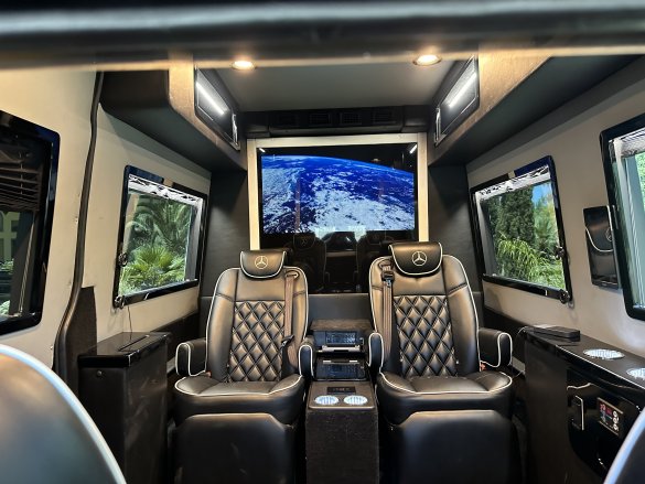 2017 Westwind Coachworks Mercedes-Benz Sprinter