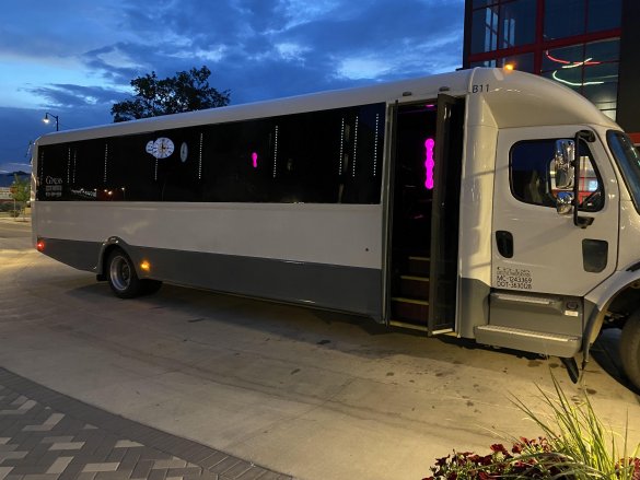 2017 Davey Coach Freightliner M2 Limo Bus