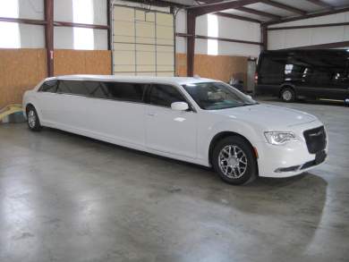 2016 Springfield Coach Builders Chrysler 300 Limousine