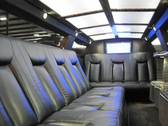 2016 Springfield Coach Builders Chrysler 300 Limousine