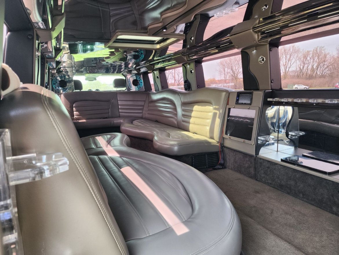 SUV Stretch for Sale in Madison, WI - Photo 7