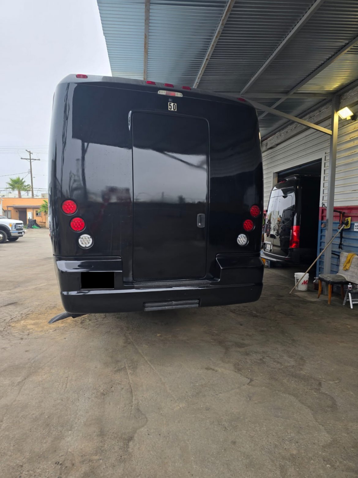 Executive Shuttle for Sale in Anaheim, CA - Photo 18