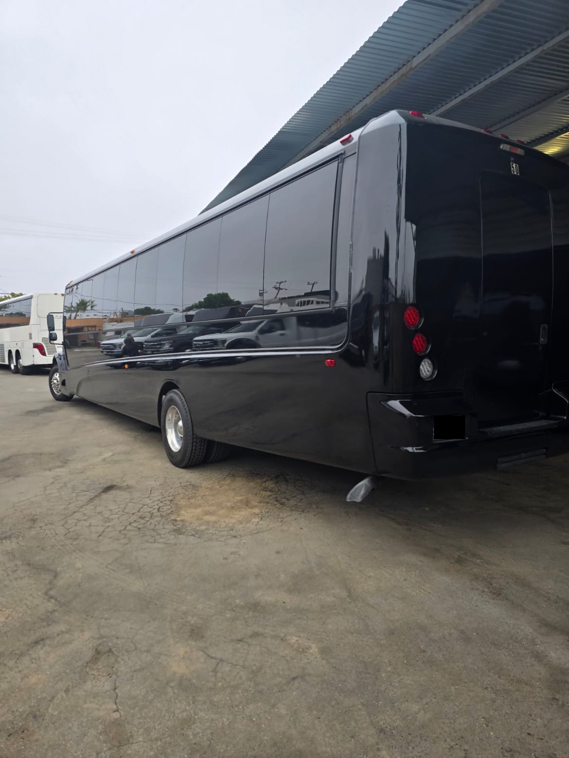 Executive Shuttle for Sale in Anaheim, CA - Photo 20