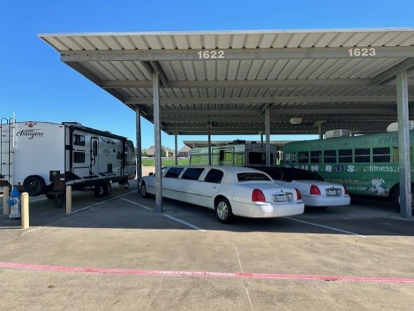 2004 Lincoln Town Car 120 Stretch 10 Passengers Limousine for Sale in Frisco, TX - Main Photo