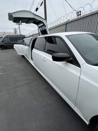 2023 SPV Conversions Chrysler 300 140" Jet Door Limousine