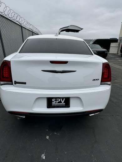 2023 SPV Conversions Chrysler 300 140" Jet Door Limousine