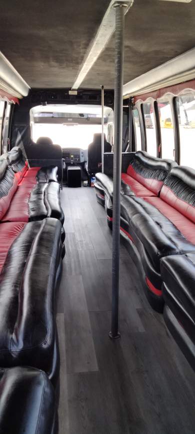 2007 Private  International 3200 Vt365  Limo Bus