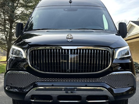 2024 Road Liner Limousine Maybach GLS Styling Auto Elite Mercedes-Benz Sprinter