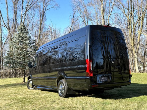 2024 Road Liner Limousine Maybach GLS Styling Auto Elite Mercedes-Benz Sprinter