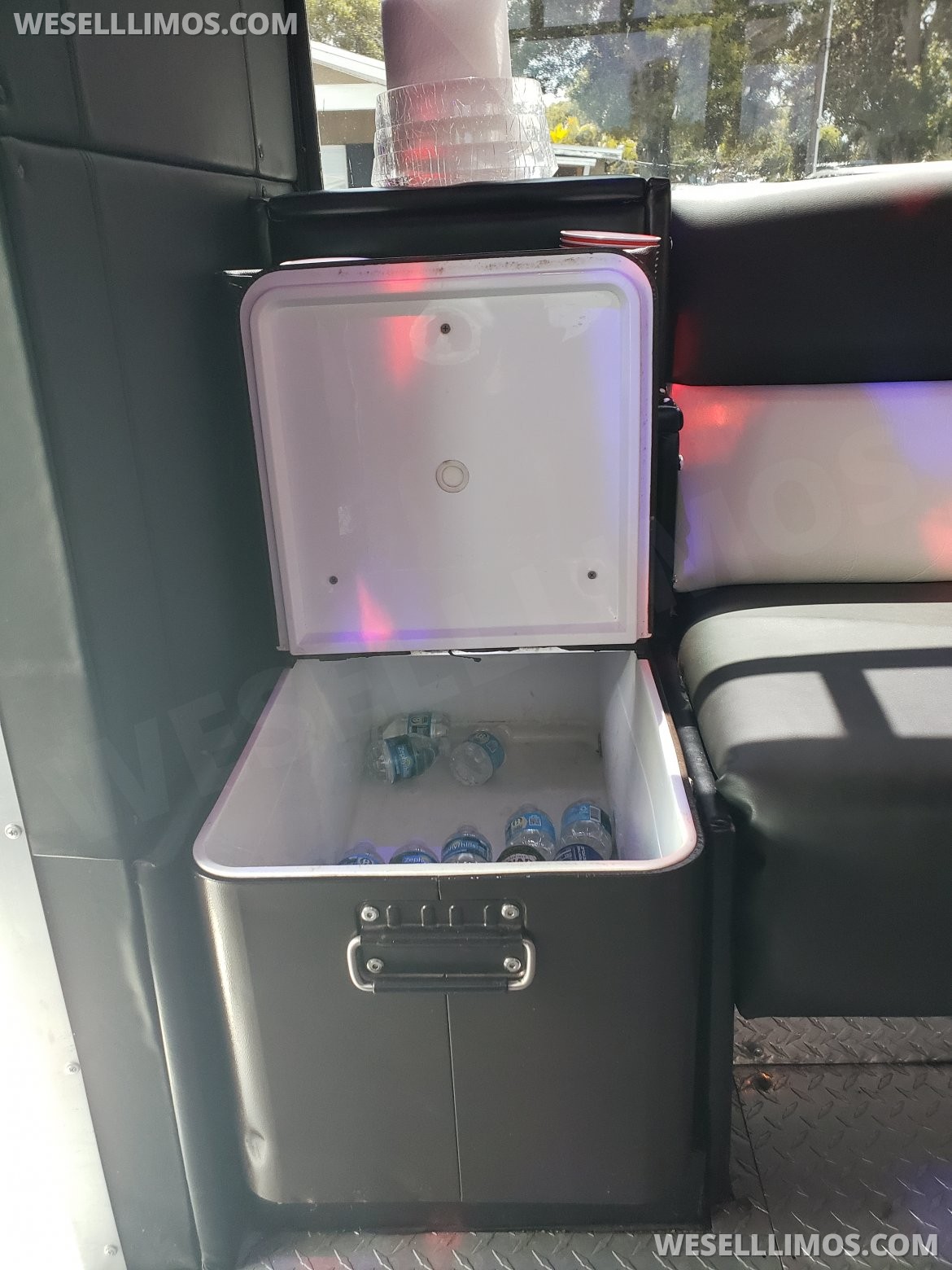 Limo Bus for Sale in Largo, FL - Photo 13