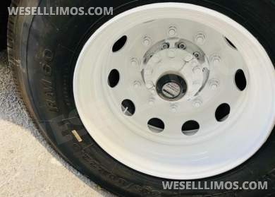 2004 Van Hool C2045 Motorcoach for Sale in Orlando, Florida, US - Photo 4