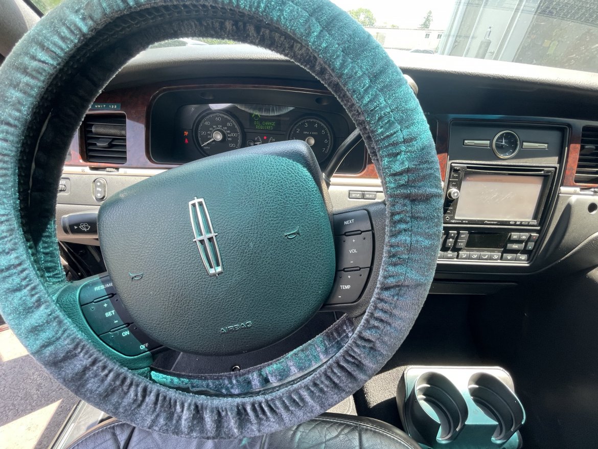 Limousine for Sale in Coventry, RI - Photo 7