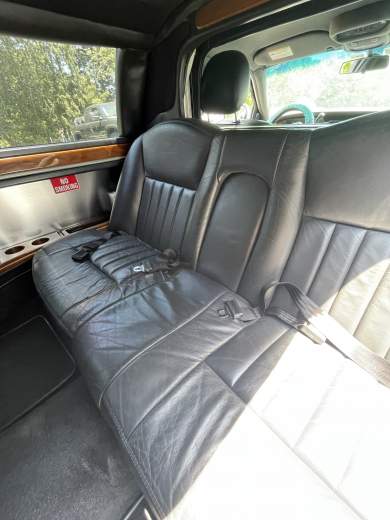 2007 Krystal Lincoln 8 Passenger Black Limo Limousine