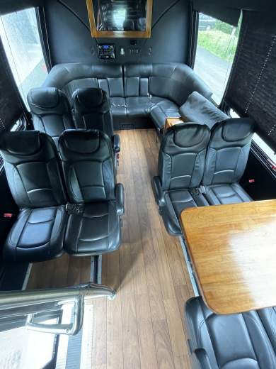 2012 Ford E450 Limo Bus