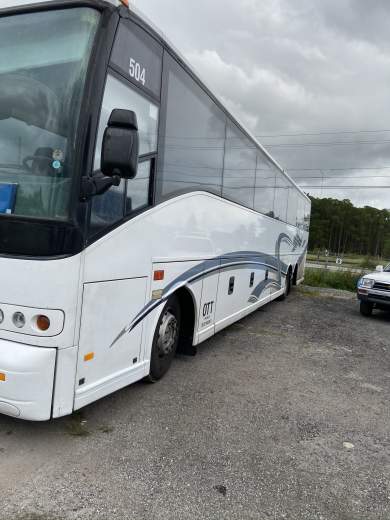 2004 Van Hool Van C2045 Motorcoach ADA, IV