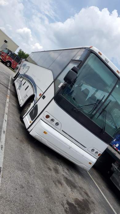 2004 Van Hool Van C2045 Motorcoach ADA, IV