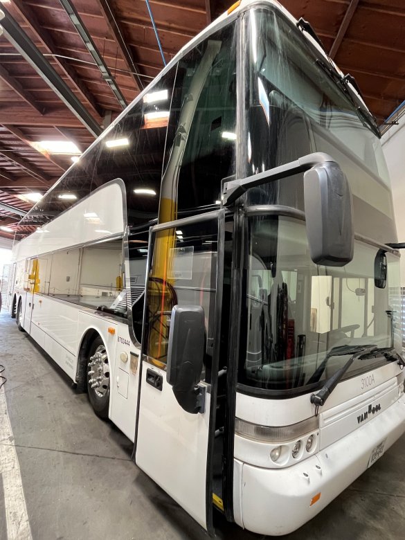 2013 Van Hool Van Hool TD925 Motorcoach